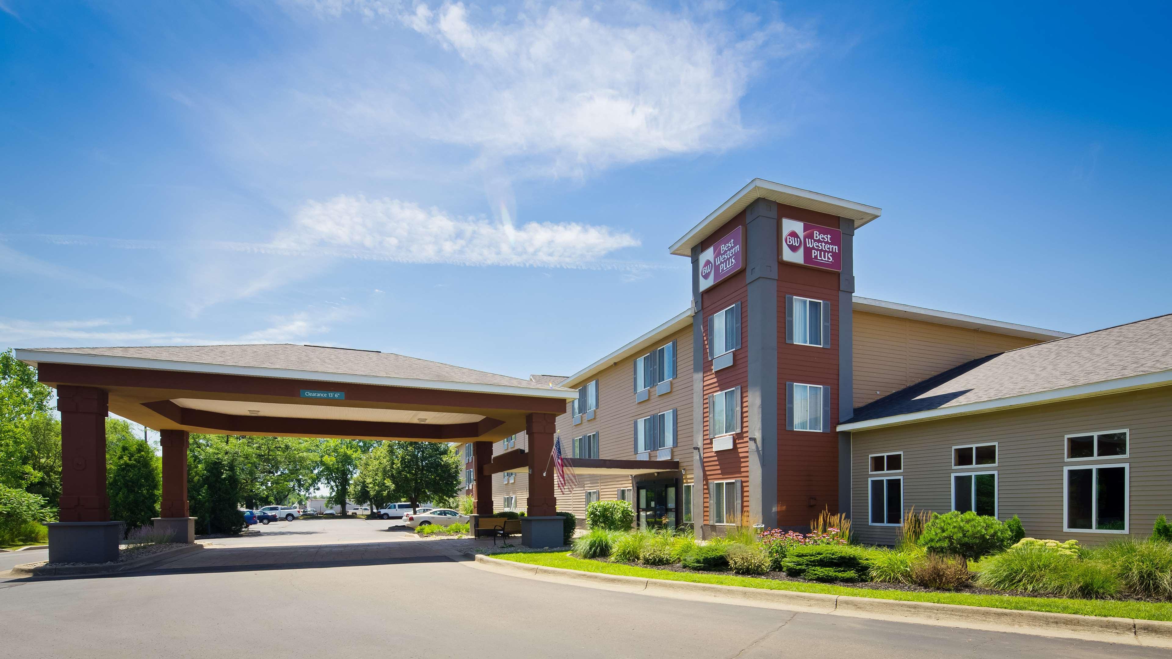 Best Western Plus Coldwater Hotel Buitenkant foto