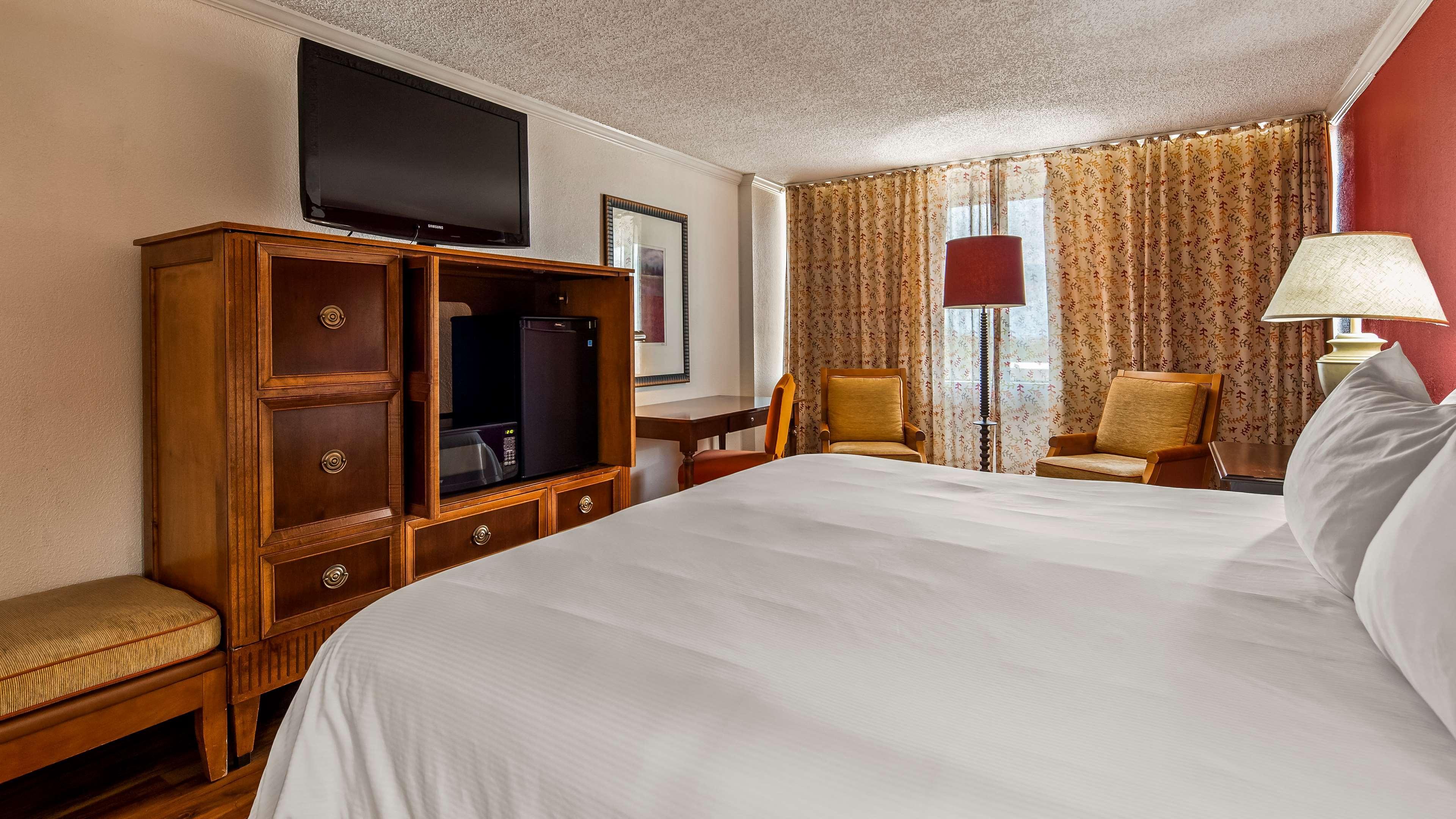Best Western Plus Coldwater Hotel Buitenkant foto